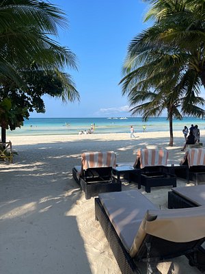 COMMANDER SUITES DE BORACAY - UPDATED 2023 Hotel Reviews & Price Comparison  (Philippines) - Tripadvisor