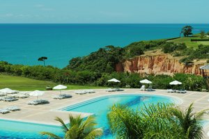 Piscina y playa