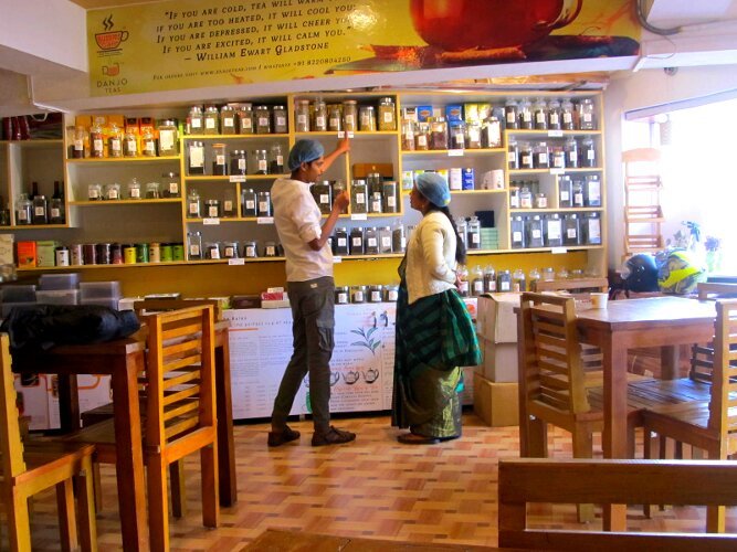 Buddies Cafe - Tea Room Ooty, 우드하가만달람(우띠) - 레스토랑 리뷰 - 트립어드바이저