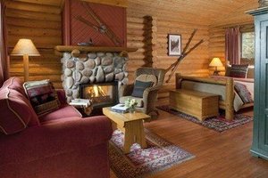Room & Suite