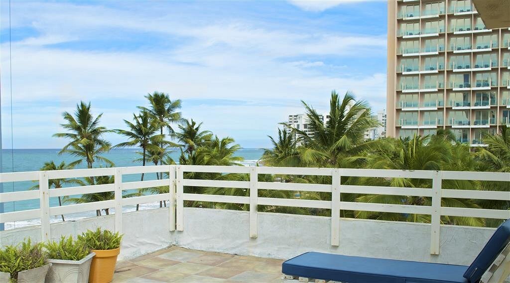 SANDY BEACH HOTEL $109 ($̶1̶5̶6̶) - Prices & Reviews - San Juan, Puerto ...