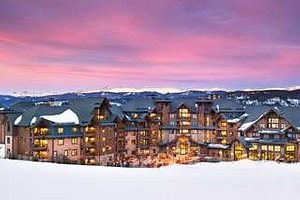 The 10 Best Luxury Ski-In Ski-Out Lodges & Resorts in The USA