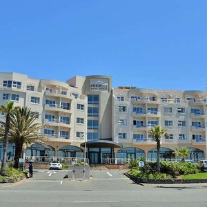 PremierRegent Exterior