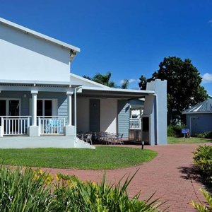 Premier SInn Bayshore Exterior Hotel