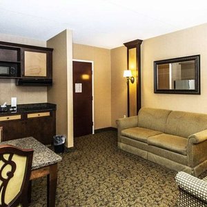 THE Hotel at Heritage Hills Resort