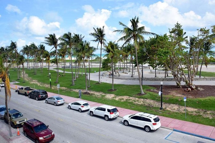 Beach Park Hotel  Ocean Drive Mediterranean-style Hotel