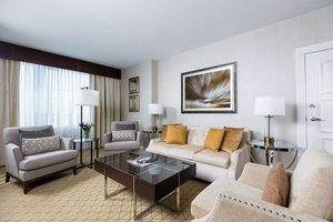 Room & Suite