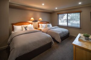 Room & Suite