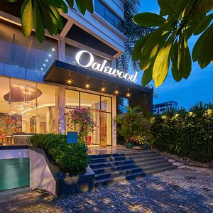 Oakwood Hotel and Apartments Saigon  s Facade