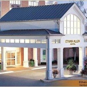 Ethan Allen Hotel