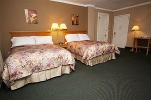 Room & Suite