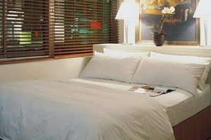 Room & Suite