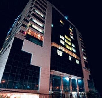 다카 리젠시 호텔 & 리조트 (Dhaka Regency Hotel & Resort) - 호텔 리뷰 & 가격 비교