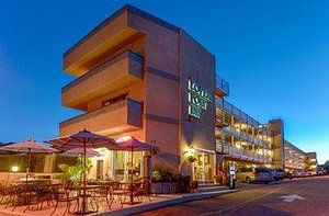 Lovers Point Inn in Pacific Grove