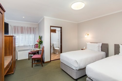 ADELAIDE INN $166 ($̶1̶8̶3̶) - Prices & Hotel Reviews - Australia