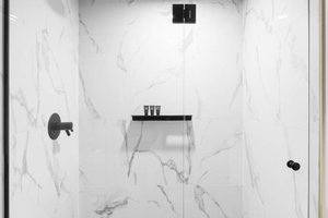 Room & Suite