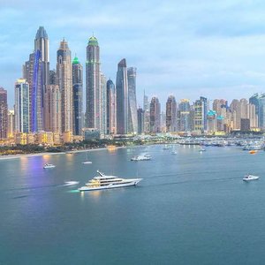 QUEEN ELIZABETH 2 (DUBAI, EMIRADOS ÁRABES): 2.837 fotos, comparação de  preços e avaliações - Tripadvisor