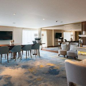 Executive Lounge