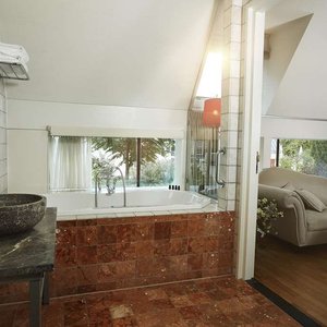 Grand Hotel Karel V Rooms Bridal Suite Bathroom nr