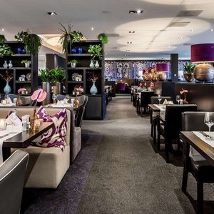 MGL alc restaurant