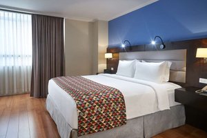 Room & Suite