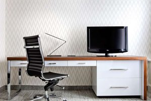 Room & Suite