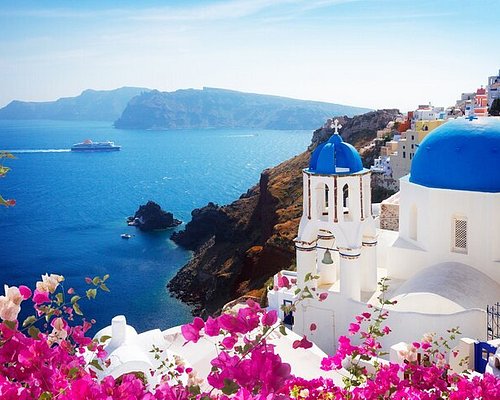 tour in greece islands