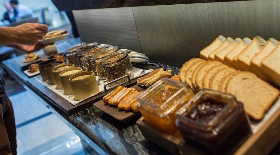 Buffet Breakfast