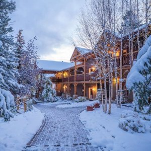 Exterior Winter