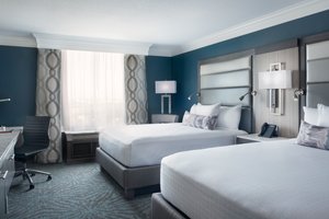 Room & Suite
