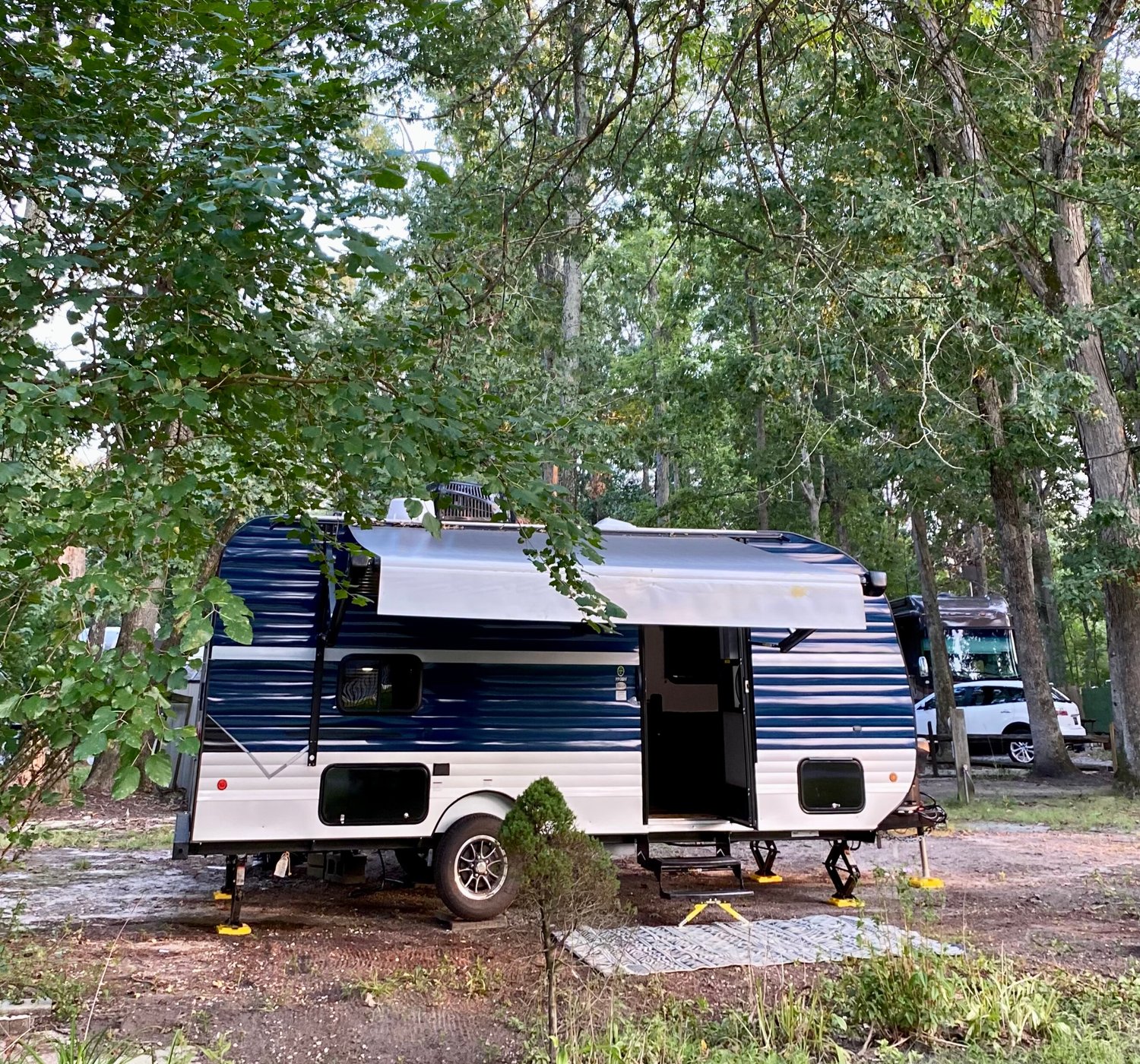 Spacious Skies Campgrounds - Country Oaks by null