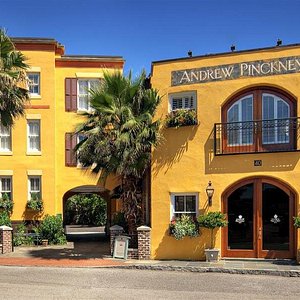 Andrew Pinckney Inn