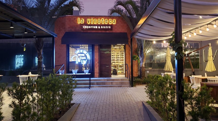 A fachada mais charmosa de Blumenau! ❤️🍷