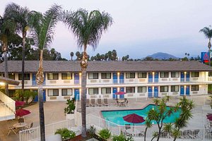 Pet Friendly Hotels & Motels In Southern California