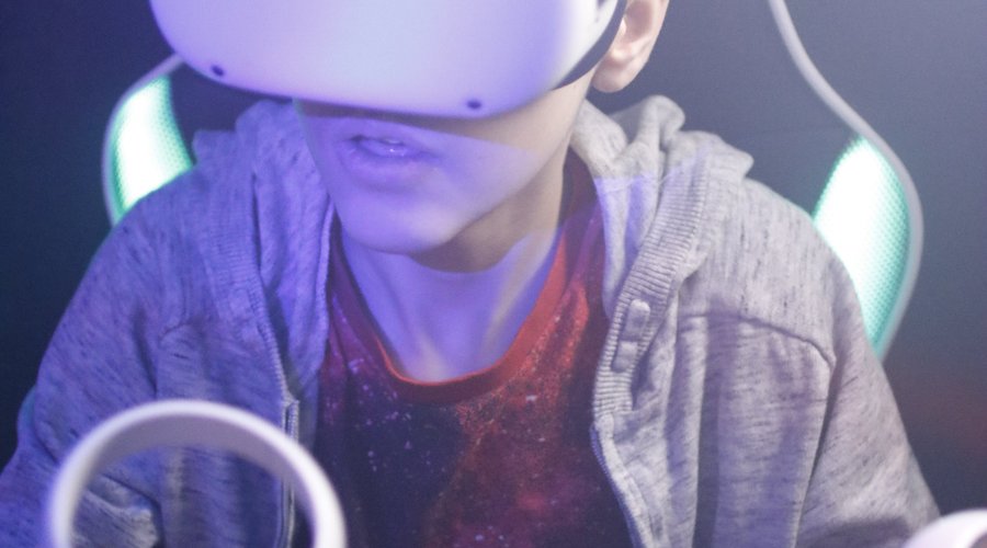 VR Oculus Quest 2 roller-coaster experience! 