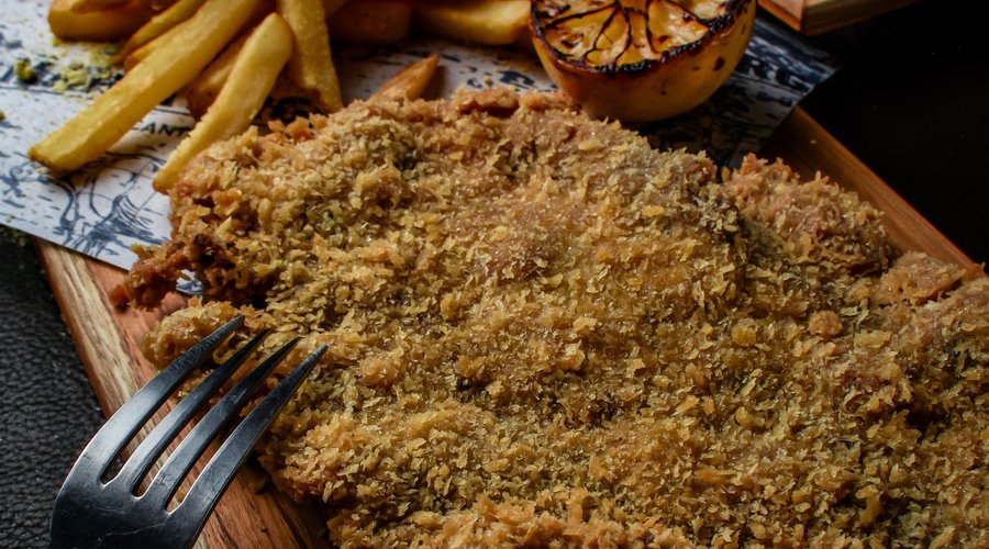 Milanesa de filete de res.