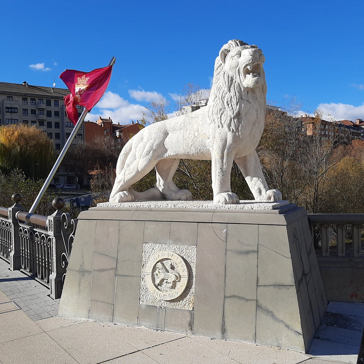 PUENTE DE LOS LEONES AJACCIO FRANCIA