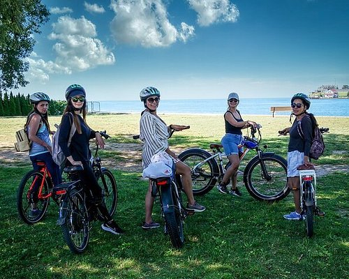 bike tour in niagara on the lake