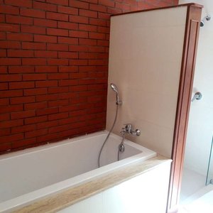Junior SuiteBath Room
