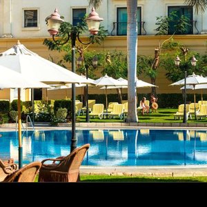 Hotel Swimming Pool