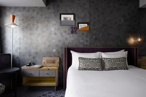 Room & Suite