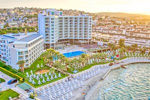 Rüzgar Gülü Hotel in Çeşme: Find Hotel Reviews, Rooms, and Prices