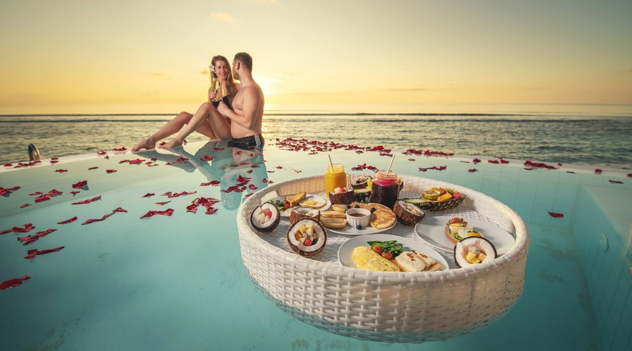 Floating Breakfast