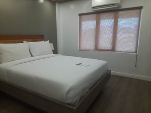 Room & Suite