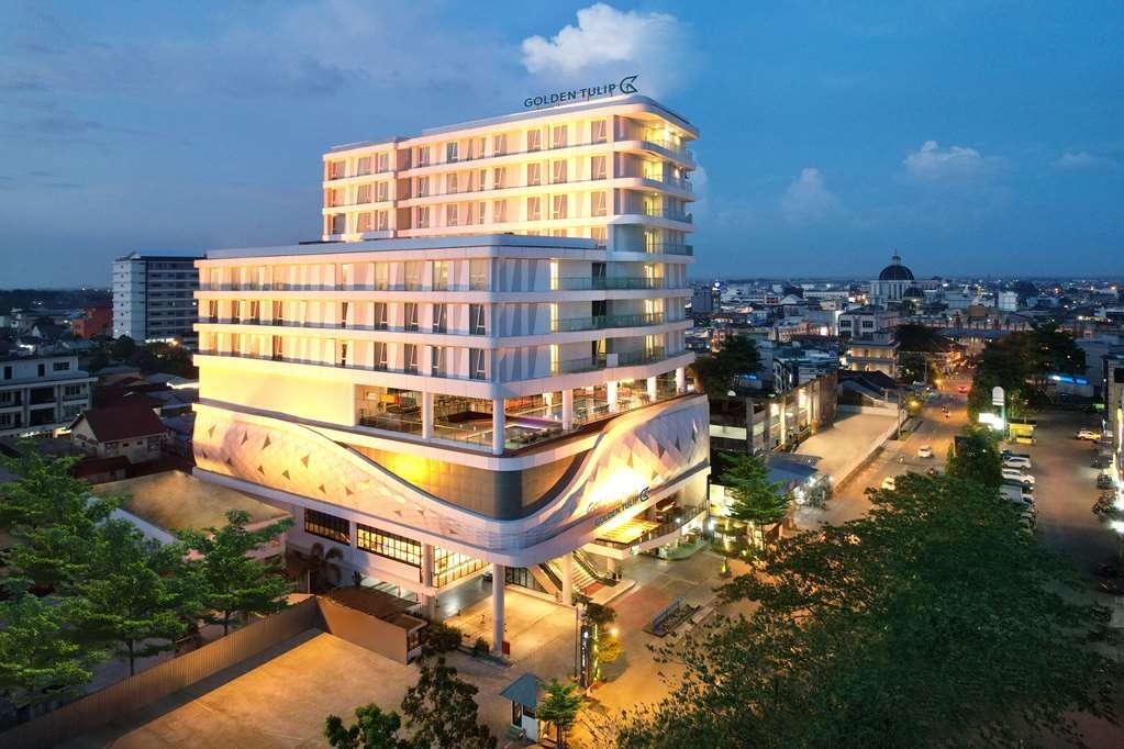 GOLDEN TULIP PONTIANAK (Indonesia) Ulasan & Perbandingan Harga Hotel