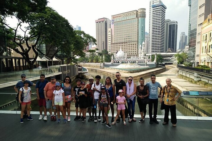 private tour guide kuala lumpur