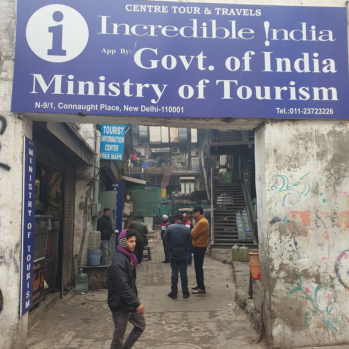 travel centre in delhi