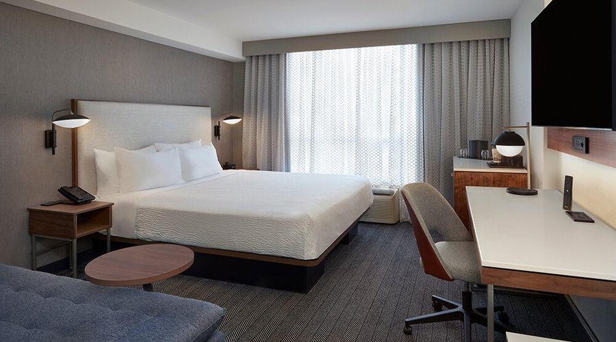 King Standard Room 