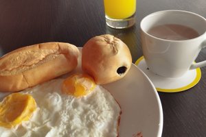 تناول الطعام
