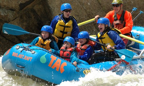 Get excited for one of Colorado’s most beloved family-friendly summer activities- whitewater rafting!